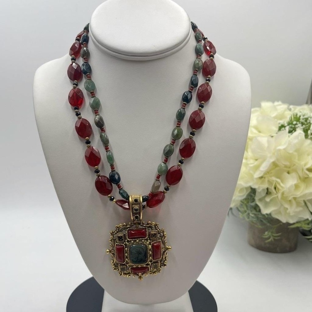 Robin Steele Green Two Strand Ornate Pendant‎ Gemstone Intaglio Warrior Necklace - Picture 11 of 12